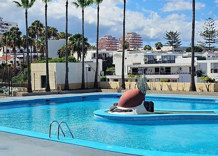 Torres De Yomely - Y10f * Playa de las Américas