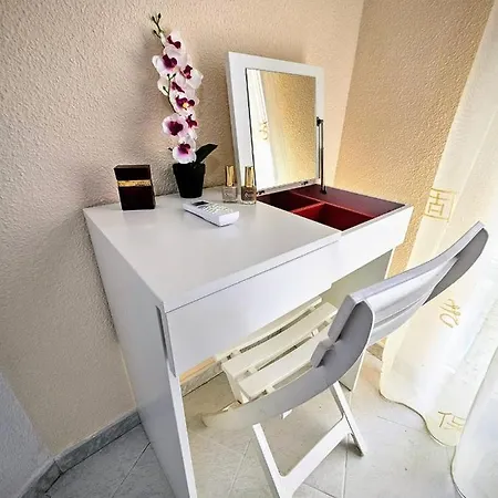 Torres De Yomely - Y10f *