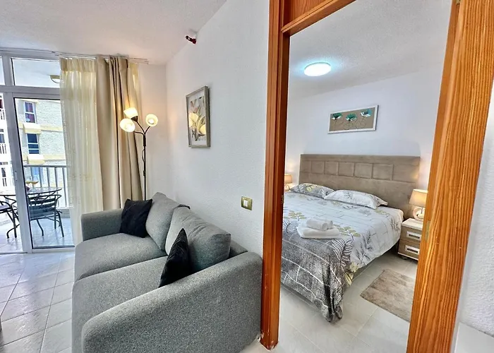 Torres De Yomely - Y10f Playa de las Americas (Tenerife)